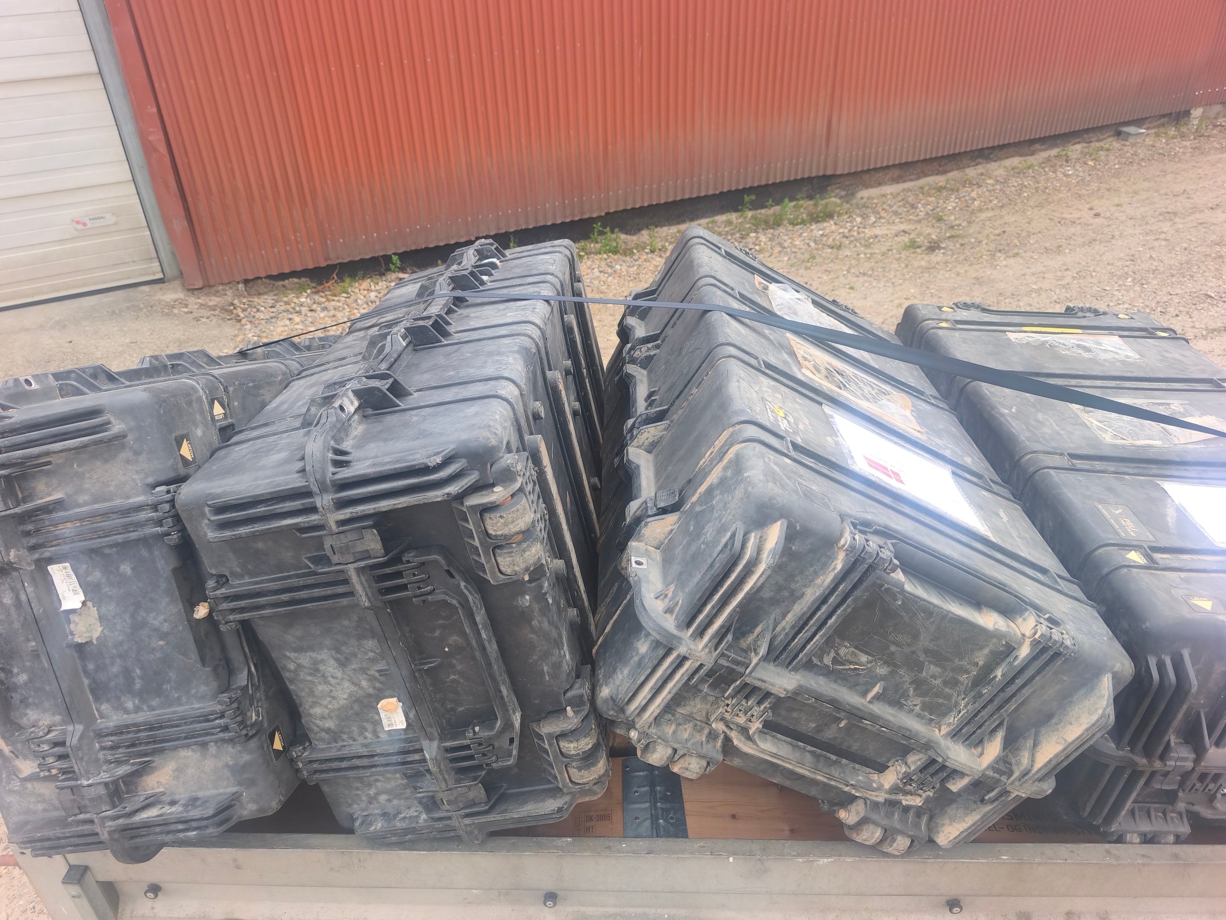 Transportkasser og våbenkufferter