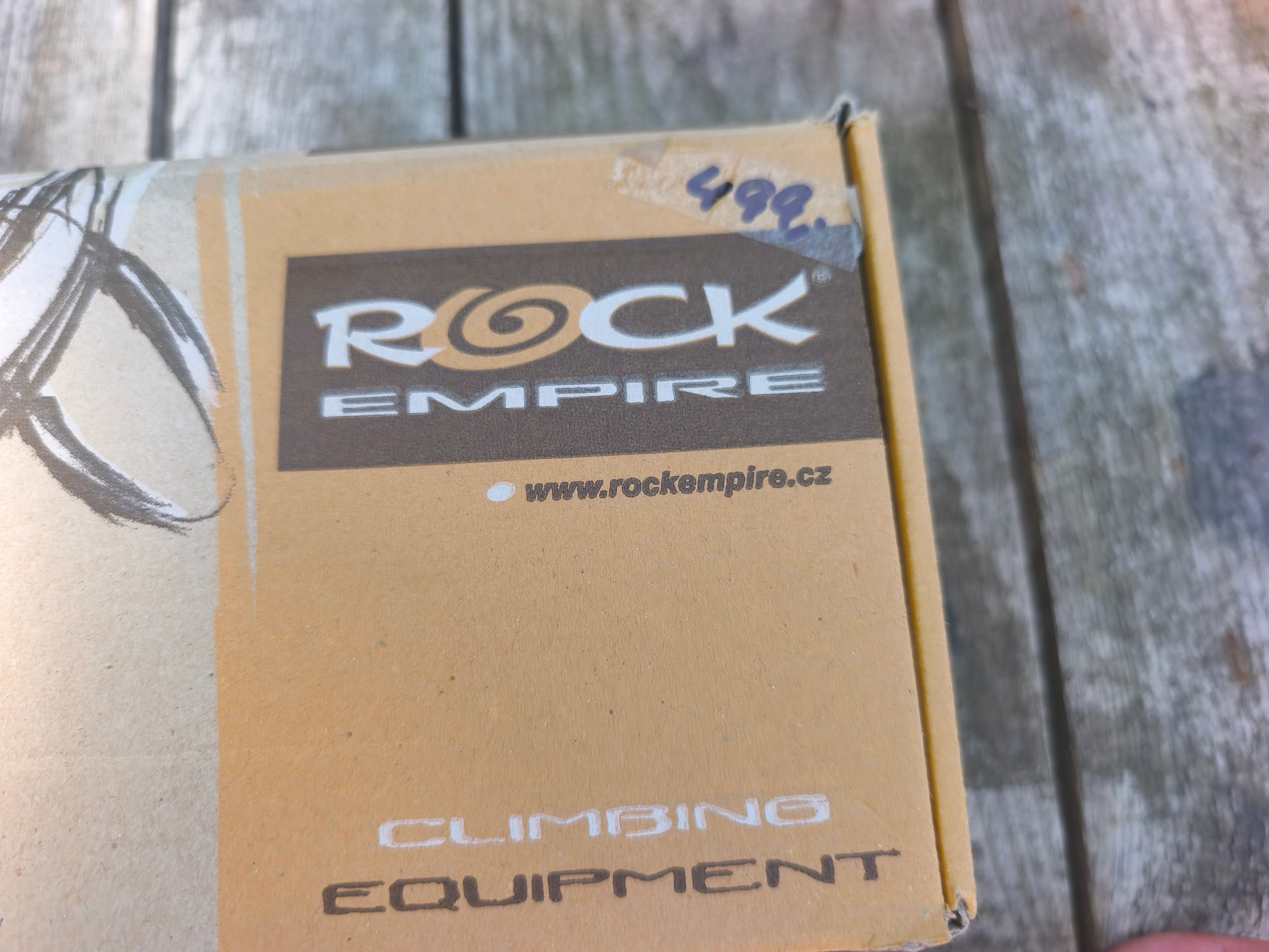 Rock Empire Sella, one sixe, ny