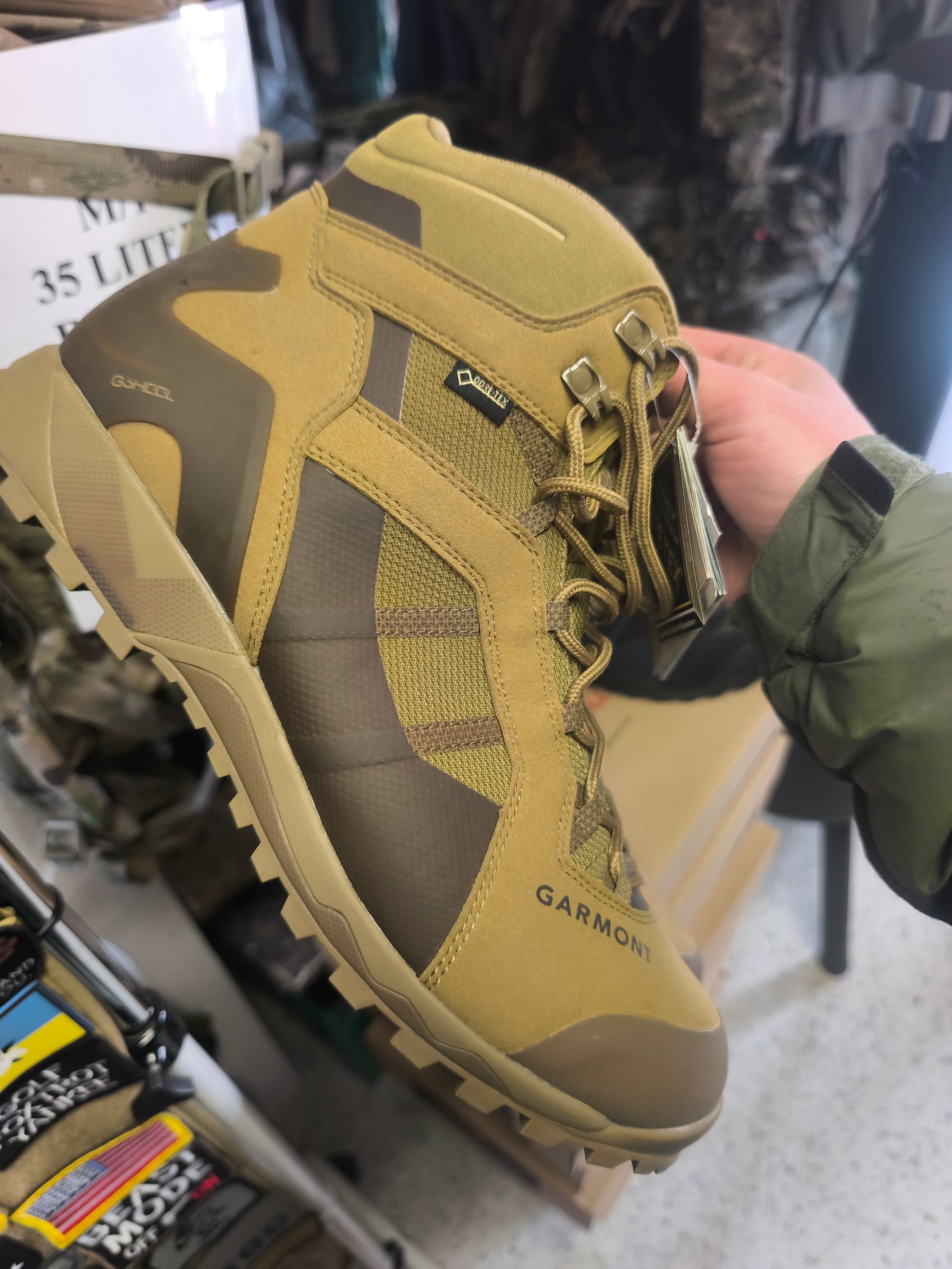 Garmont T4 Tour Goretex. Sort eller sand, mange størrelser