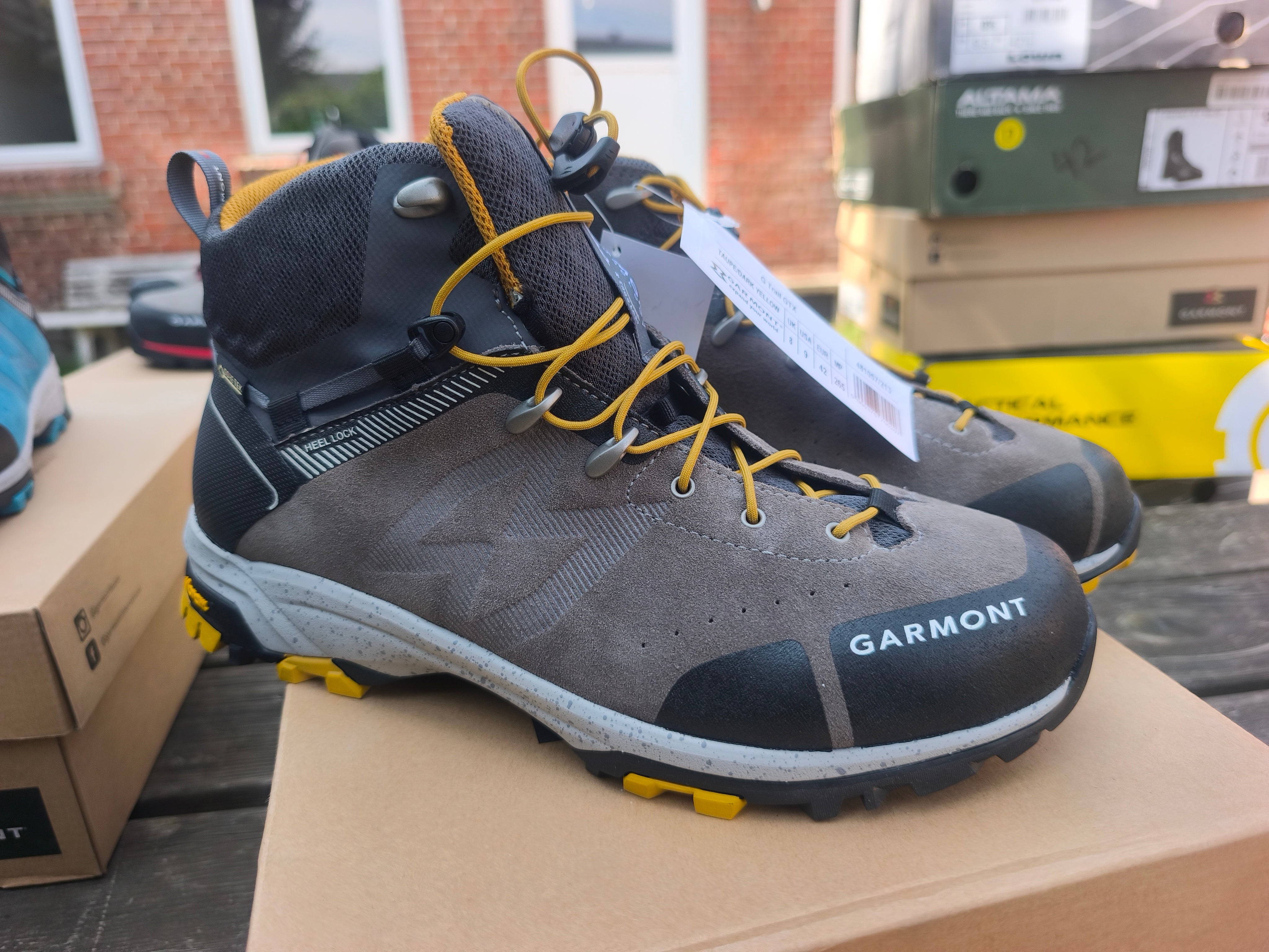 Garmont G-Trail Goretex, størrelse 42, farve Taupe/Dark Yellow.