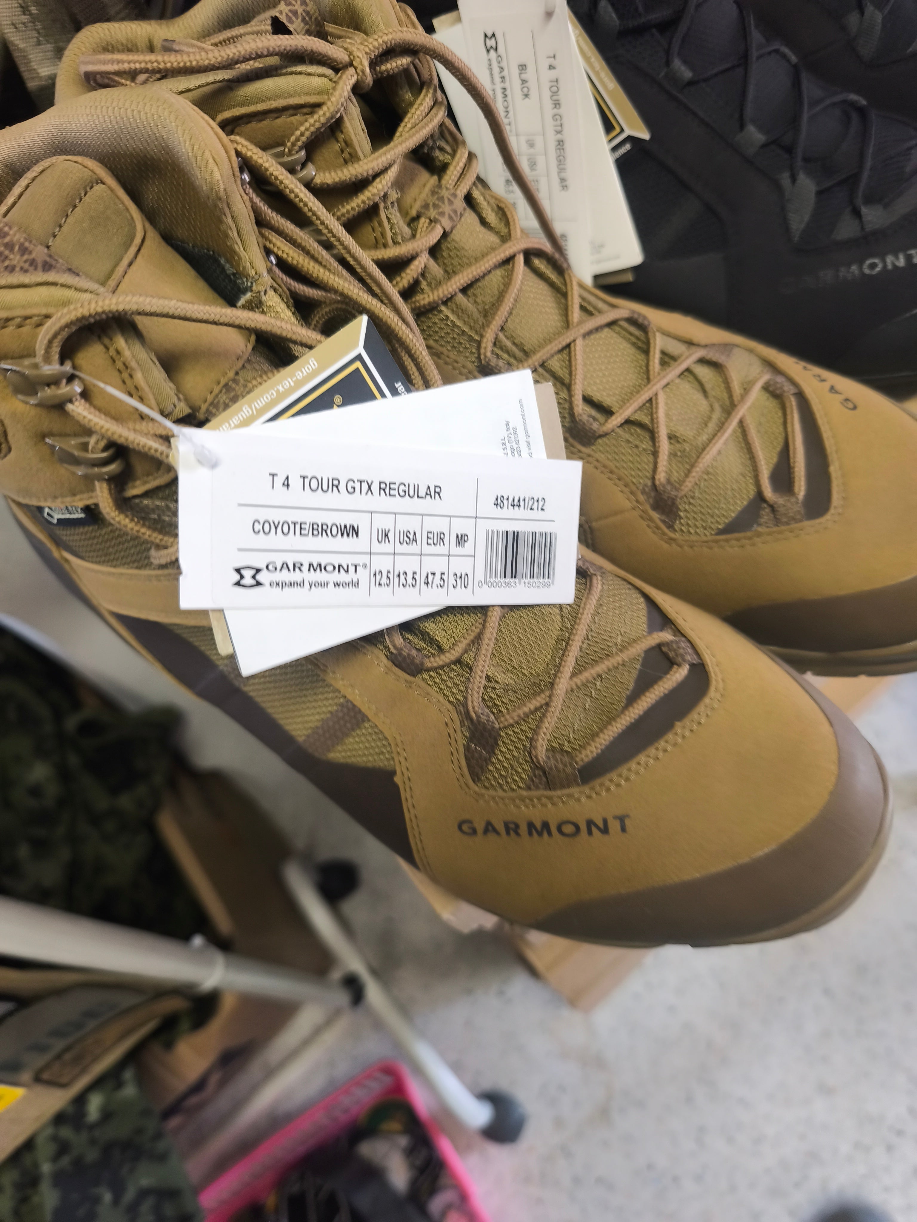 Garmont T4 Tour Goretex. Sort eller sand, mange størrelser