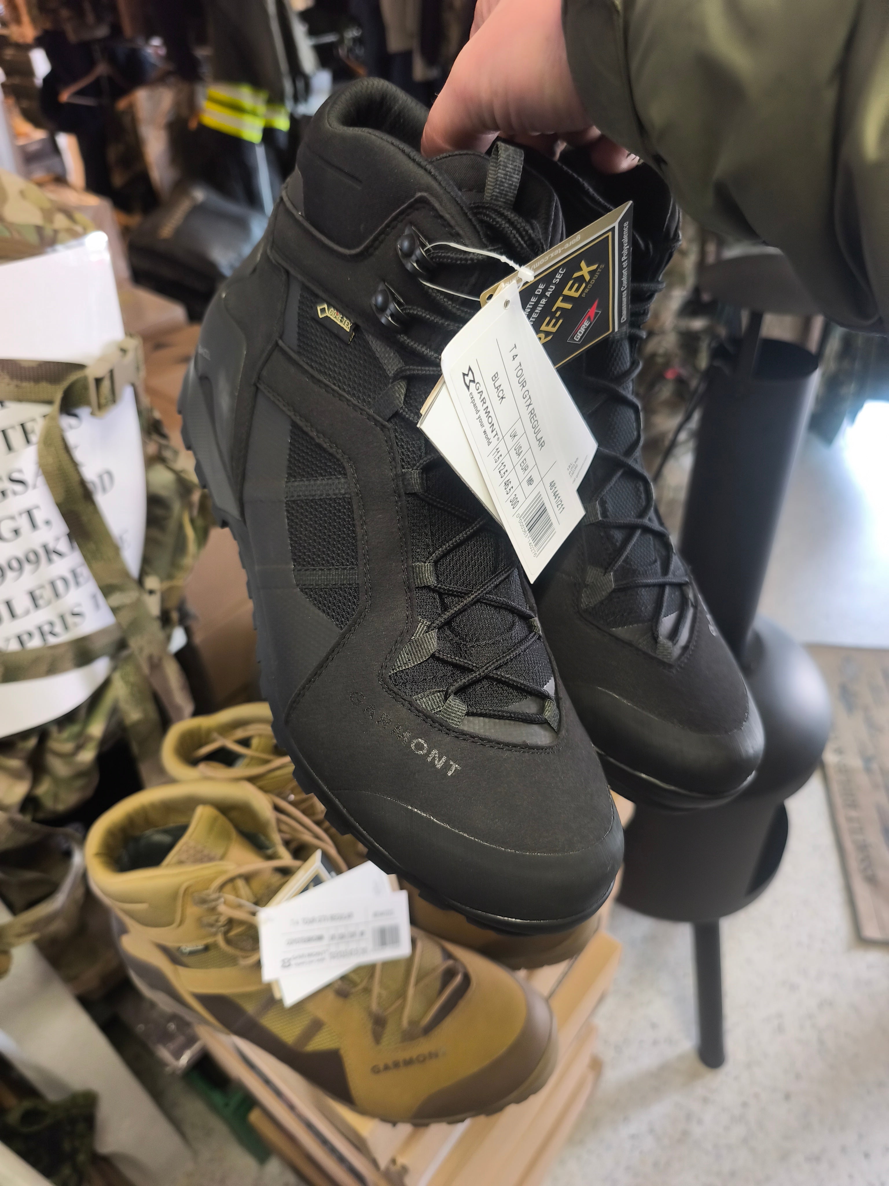 Garmont T4 Tour Goretex. Sort eller sand, mange størrelser