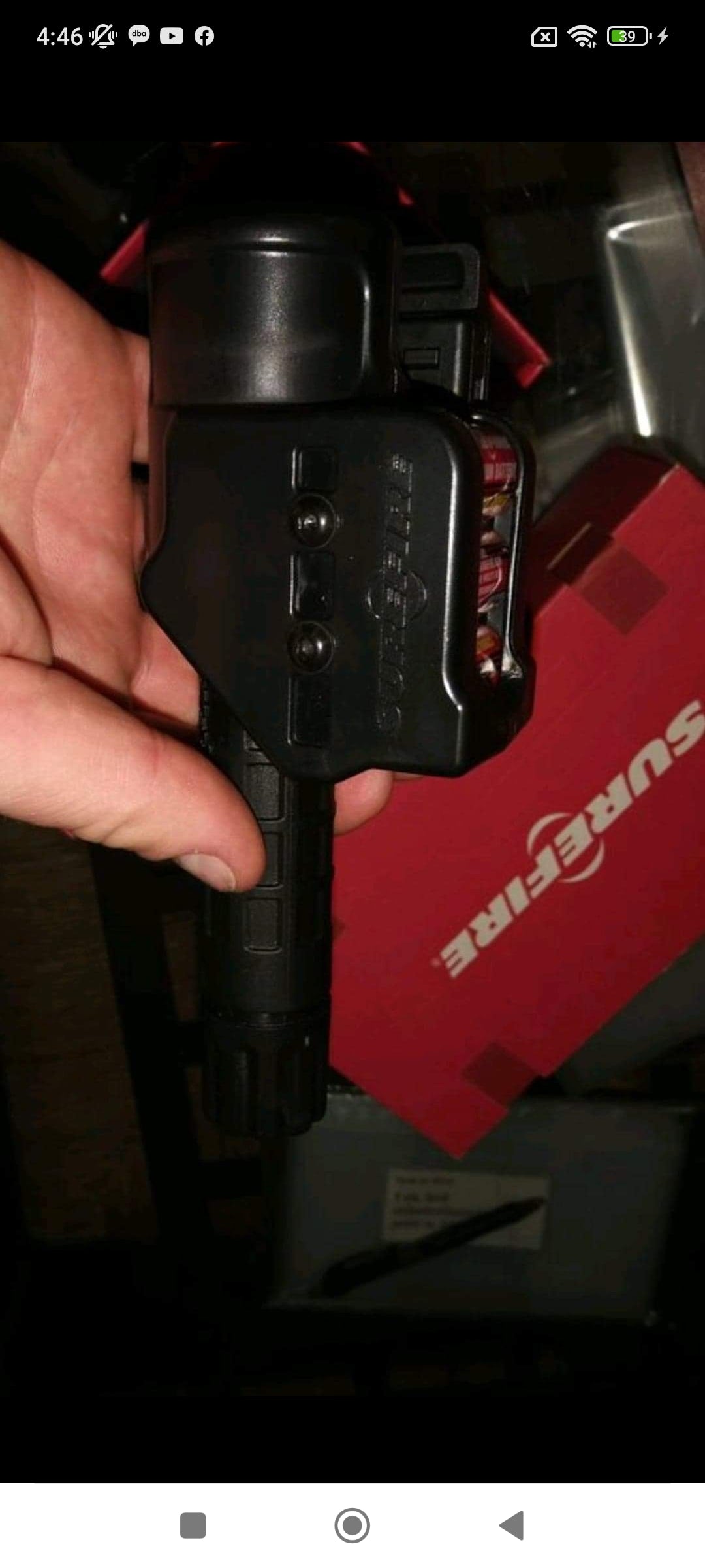 Surefire kit med holder og batterier, nyt