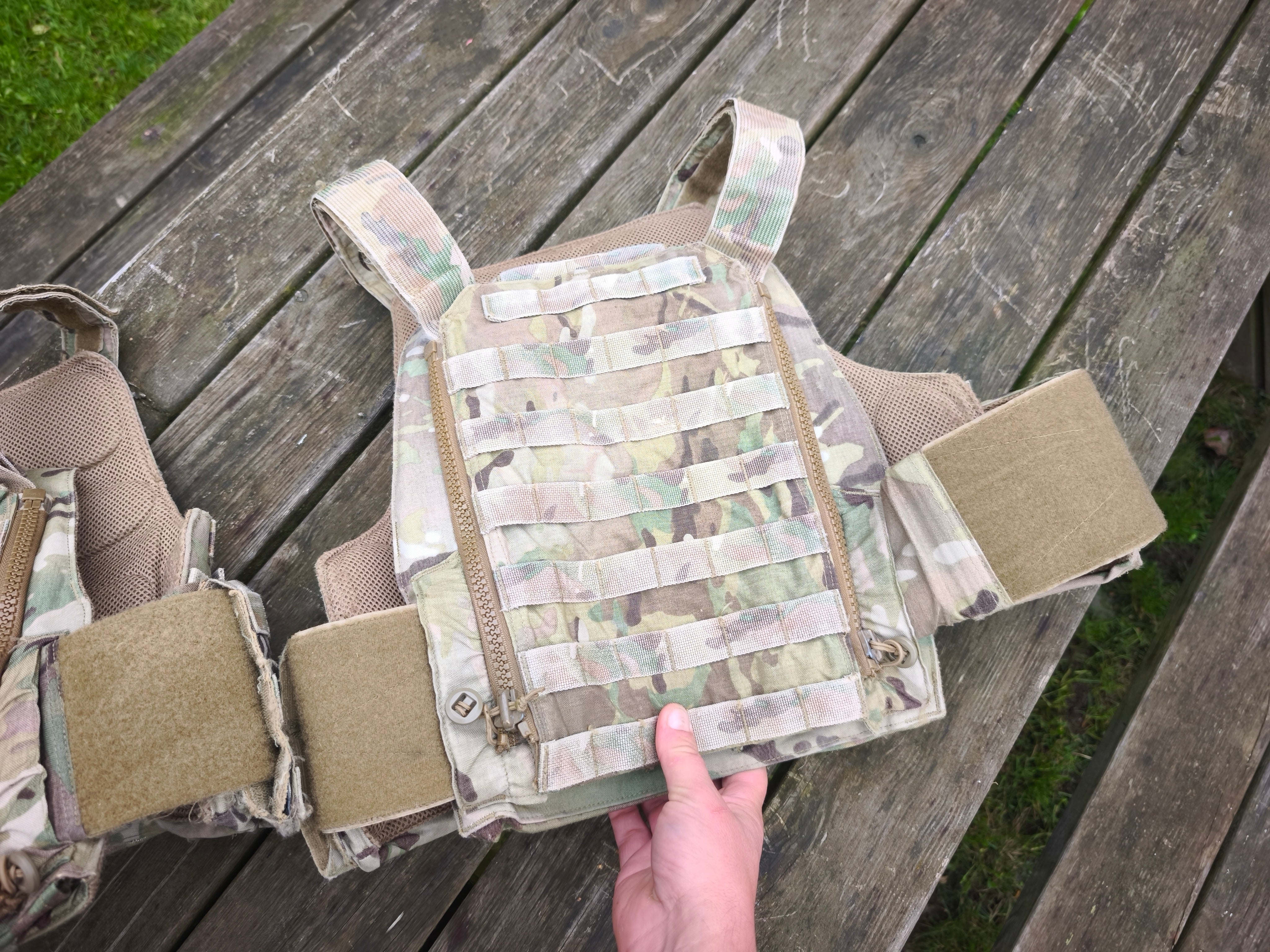 TYR PICO Platecarrier fra det danske forsvar, Multicam