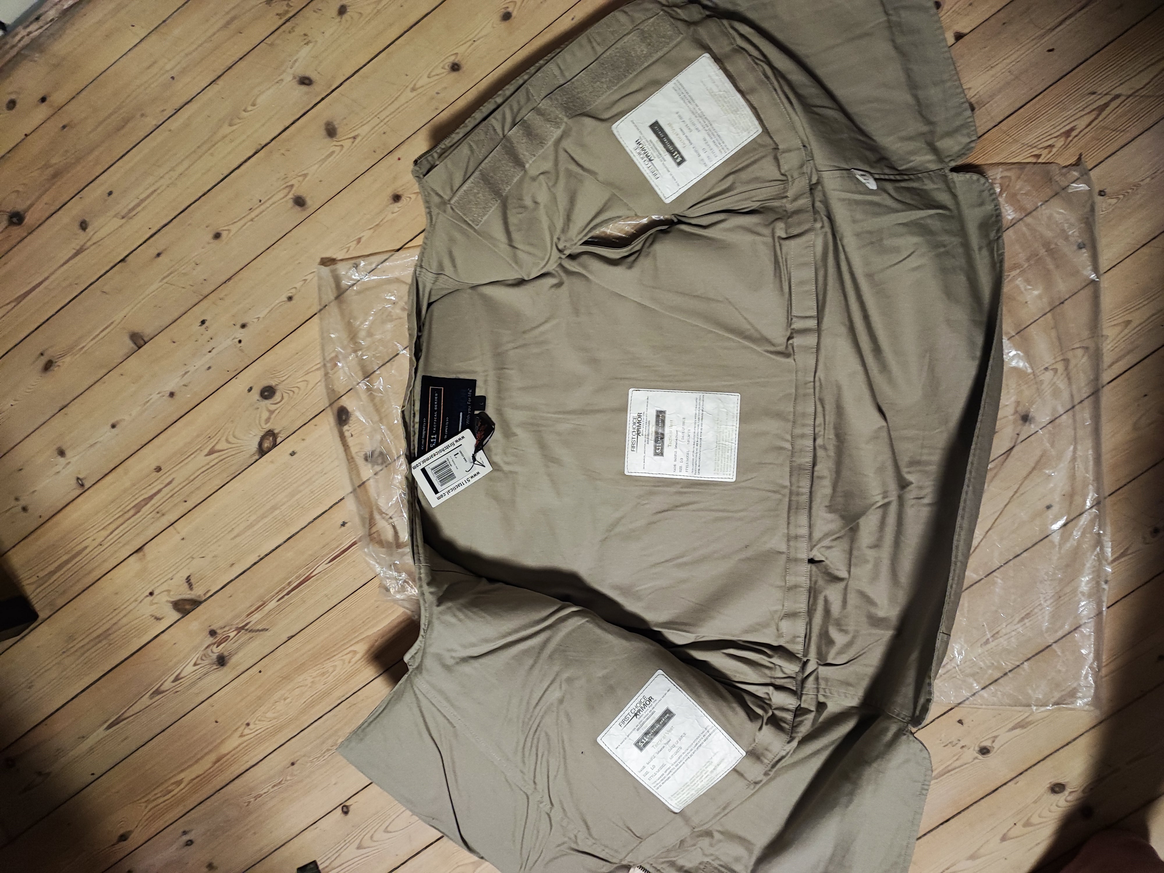 Skudsikker 5.11 contractor vest, fabriksny, gået på dato